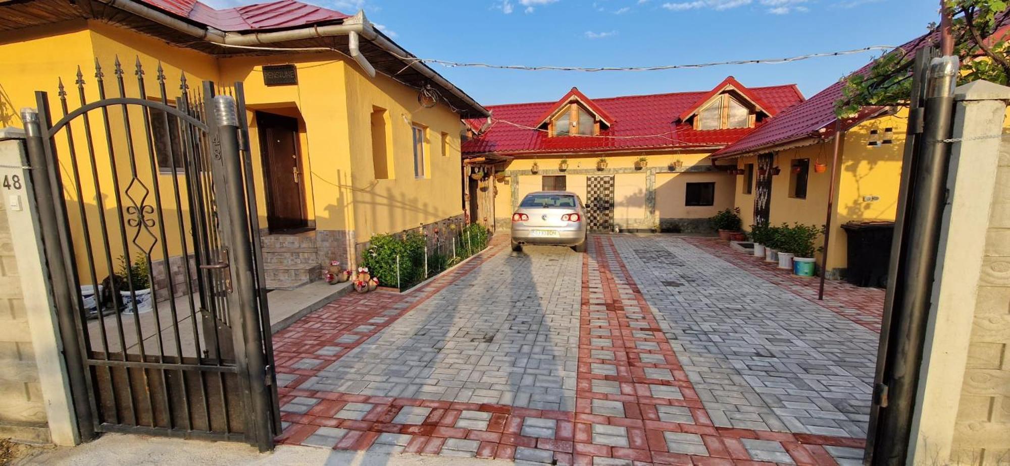 Hotel Casa Andreea Novaci-Străini Exteriér fotografie
