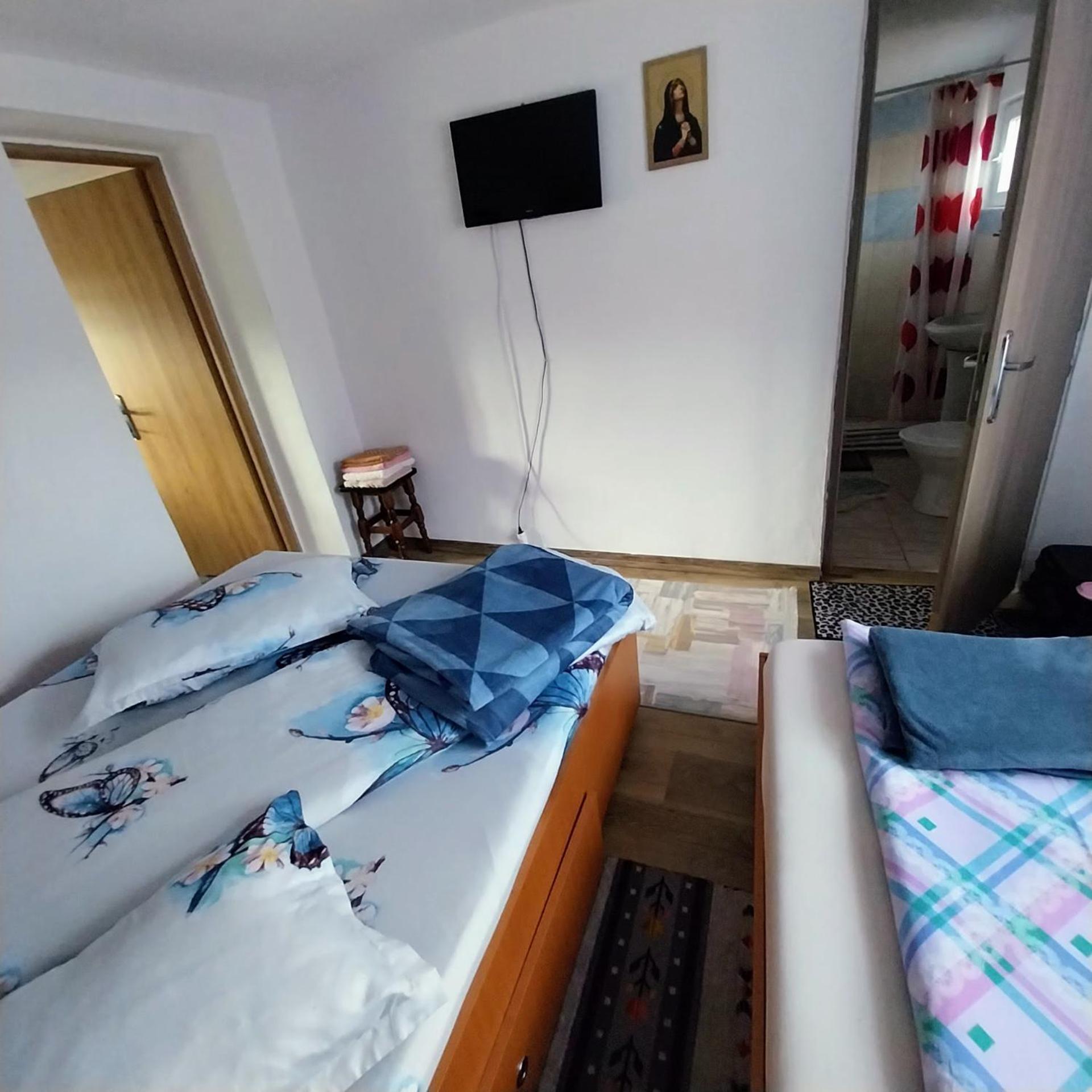 Hotel Casa Andreea Novaci-Străini Exteriér fotografie